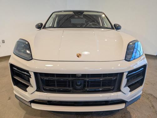 2024 Porsche Cayenne Turbo GT