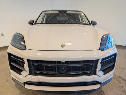 2024 Porsche Cayenne Turbo GT
