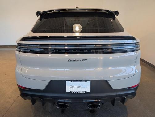 2024 Porsche Cayenne Turbo GT