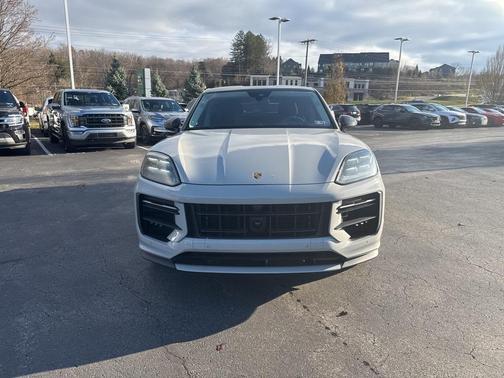 2024 Porsche Cayenne Turbo GT