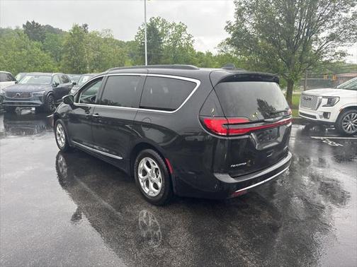 2022 Chrysler Pacifica Limited