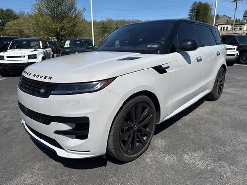 2023 Land Rover Range Rover Sport SE