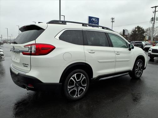2023 Subaru Ascent Limited 8-Passenger