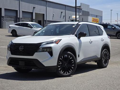 Everest White P 2026 Nissan Rogue Dark Armor