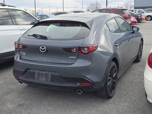 2023 Mazda Mazda3 2.5 S Carbon Edition