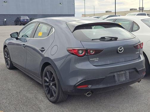 2023 Mazda Mazda3 2.5 S Carbon Edition