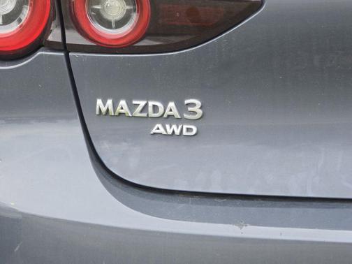 2023 Mazda Mazda3 2.5 S Carbon Edition