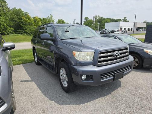 2010 Toyota Sequoia SR5