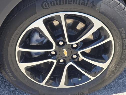 Fountain Blue 2024 Chevrolet Trailblazer LT