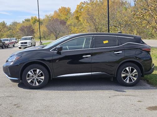 2022 Nissan Murano S