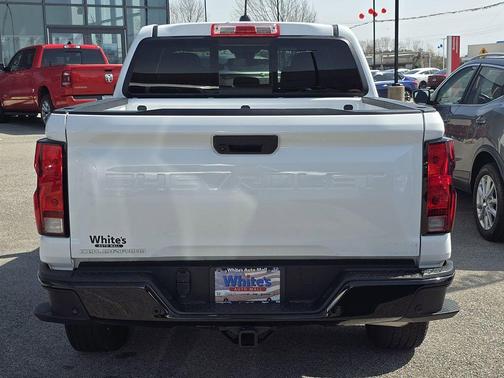 2025 Chevrolet Colorado WT