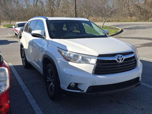 2016 Toyota Highlander XLE