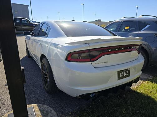 2015 Dodge Charger SE