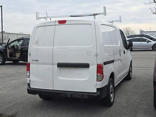 2021 Nissan NV200 S