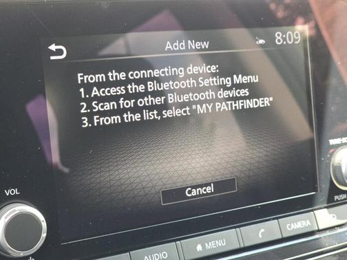 2025 Nissan Pathfinder SV