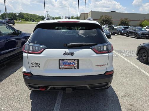 2020 Jeep Cherokee Trailhawk