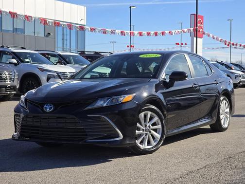 2024 Toyota Camry LE