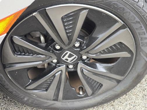 2018 Honda Civic EX-L w/Navi