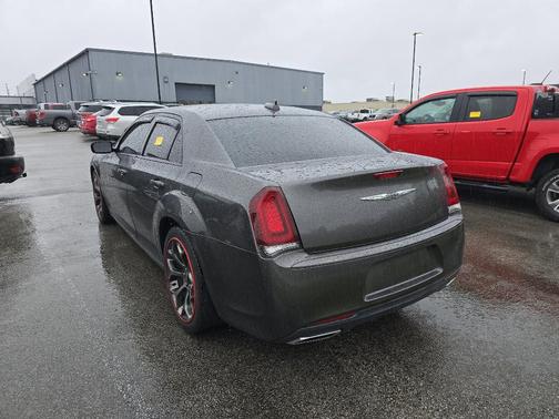 2016 Chrysler 300 S