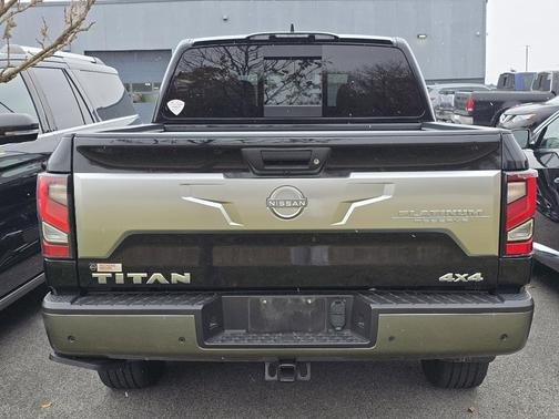 2023 Nissan Titan Platinum Reserve