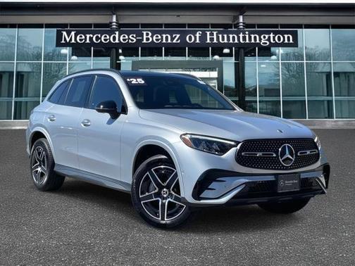 2025 Mercedes-Benz GLC 300