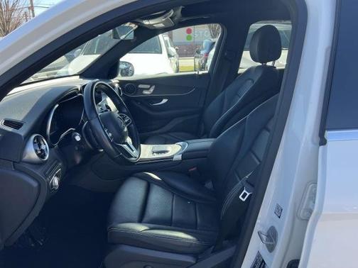 2021 Mercedes-Benz GLC 300 4MATIC