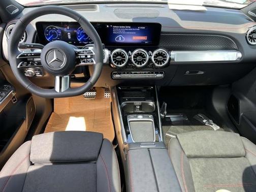2024 Mercedes-Benz EQB 300