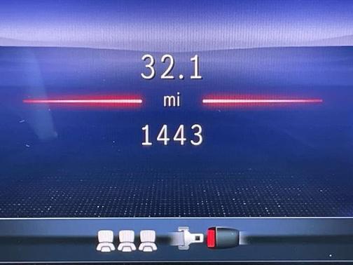 2024 Mercedes-Benz EQB 300