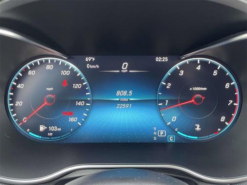 2022 Mercedes-Benz GLC 300 
