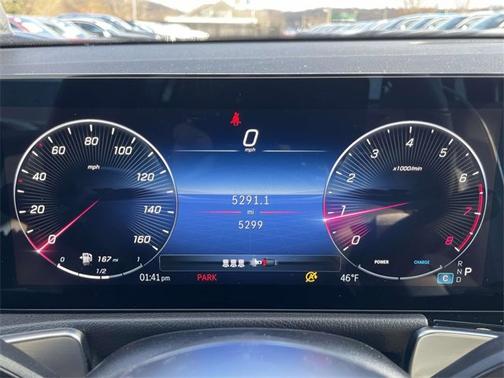 2025 Mercedes-Benz GLB 250 