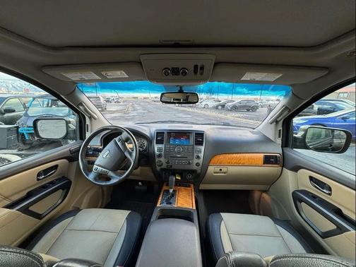 2015 Nissan Armada Platinum