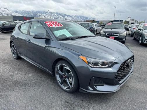 2019 Hyundai Veloster Base