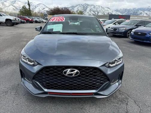 2019 Hyundai Veloster Base