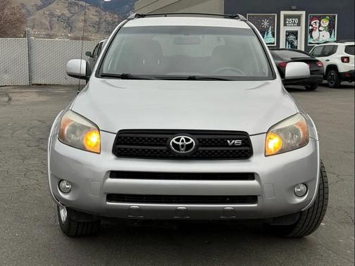 2007 Toyota RAV4 Sport