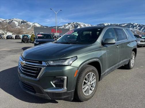 2022 Chevrolet Traverse LT Cloth