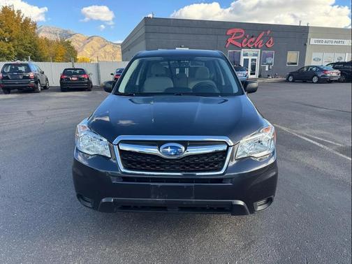 2016 Subaru Forester 2.5i