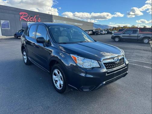 2016 Subaru Forester 2.5i
