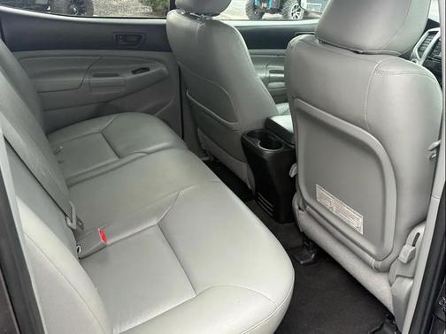 2015 Toyota Tacoma Base