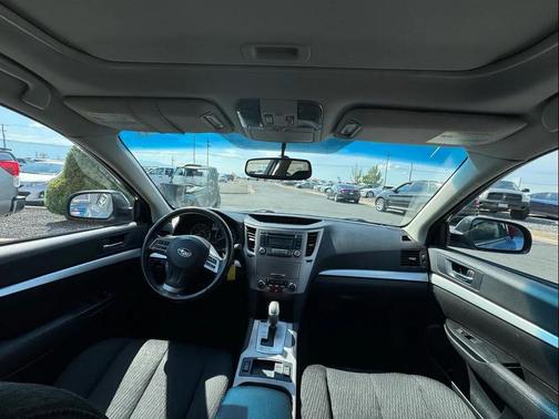 2012 Subaru Outback 2.5i Premium