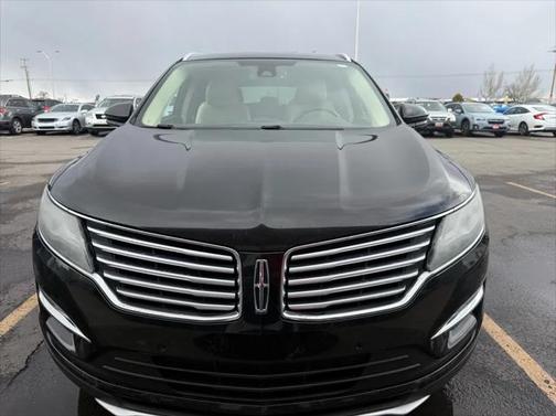 2015 Lincoln MKC Base