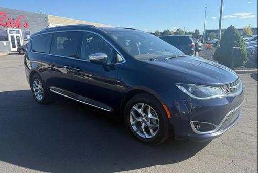 2019 Chrysler Pacifica Limited