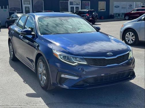 Horizon Blue 2019 Kia Optima LX