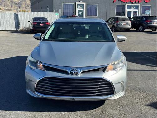 2016 Toyota Avalon XLE