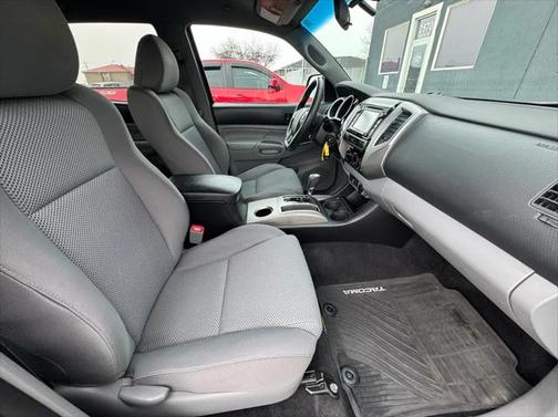 2014 Toyota Tacoma Base