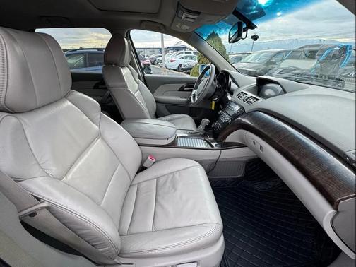 Silver 2011 Acura MDX 3.7L Technology