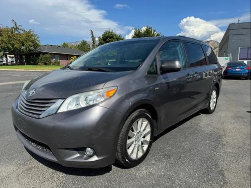 2016 Toyota Sienna XLE Premium