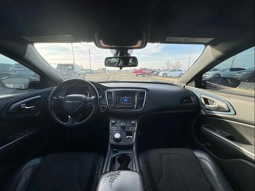 Black Clearcoat 2015 Chrysler 200 S