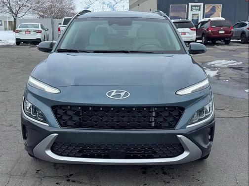 2022 Hyundai KONA Limited