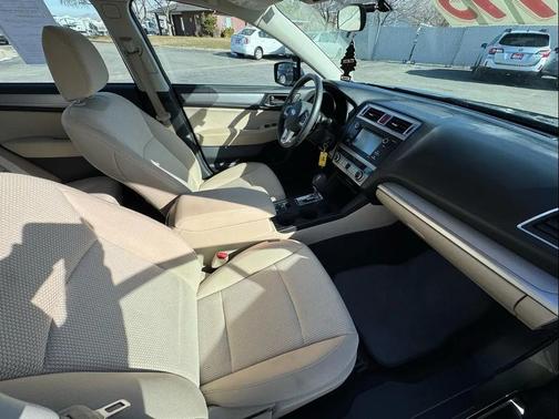 2016 Subaru Outback 2.5i