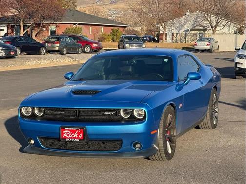2015 Dodge Challenger SRT 392